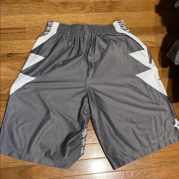 Nike Shorts - Picture 2 of 2